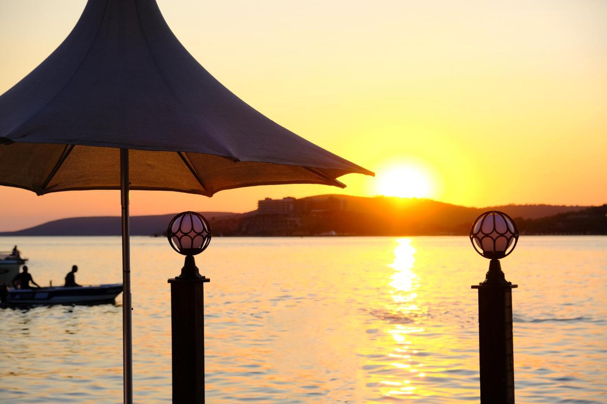 Club Aquarium Hotel & Spa Guvercinlik  エクステリア 写真
